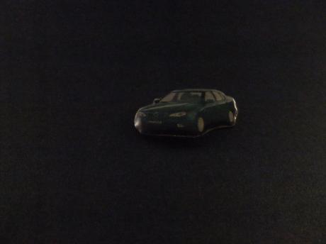 Nissan Primera donkergroen